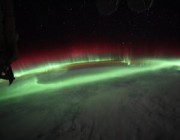 صور مذهلة للشفق القطبي من محطة الفضاء الدولية