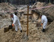 تضم 440 جثة.. أوكرانيا تعثر على مقبرة جماعية والأمم المتحدة تحقق