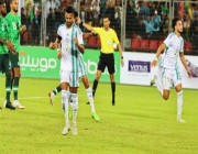 الجزائر تفوز بثنائية وديًا أمام نيجيريا