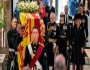 نقل جثمان الملكة إليزابيت من قصر بكنجهام إلى البرلمان (فيديو)