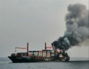 حرس الحدود ينقذ طاقم سفينة بنمية تعرضت لحريق خلال إبحارها بمياه البحر الأحمر