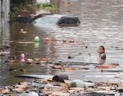 مقتل 4 في انهيارات أرضية بفنزويلا بعد فيضانات