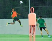 الأخضر الأولمبي يواصل تدريباته في معسكر دبي استعداداً لغرب آسيا