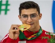 سباح الذهب.. ألكساندر رشيد يتوّج بالميدالية الثانية في الألعاب السعودية