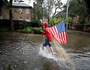الإعصار إيان يصل إلى اليابسة في ولاية ساوث كارولينا الأمريكية