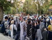 القضاء الإيراني يبدأ محاكمة معتقلي الاحتجاجات السلمية المطالبة بالحرية