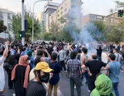 المظاهرات ضد النظام الإيراني مستمرة.. ودعوات لتجمع حاشد يوم غدٍ الأربعاء