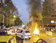 مع اتساع رقعة المظاهرات.. هل يتنازل مرشد النظام الإيراني عن الصلاحيات السياسية