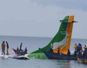 سقوط طائرة ركاب في بحيرة فيكتوريا في تنزانيا (فيديو وصور)