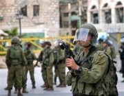 فلسطيني يقتل 3 إسرائيليين طعنا في الضفة الغربية