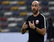 سانشيز: أتمنى أن يتحرر لاعبو قطر من الضغوط أمام السنغال