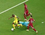 كأس العالم.. قطر تبحث عن التوازن في مواجهة السنغال مع اقتراب شبح الخروج