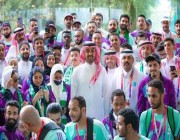 “الفيصل” يزور المتطوعين السعوديين في قطر ويوجه لهم رسالة (فيديو)