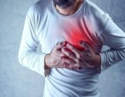 الكشف عن أعراض يمكن أن تنبئ بالنوبة القلبية قبل الإصابة بشهر