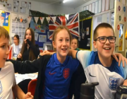 شاهد ردود أفعال أطفال وطلاب مدينة سندرلاند على سداسية إنجلترا ضد إيران (فيديو)