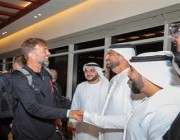 نجوم ليفربول وليون يصلون الإمارات للمشاركة في كأس سوبر دبي