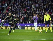 كريم بنزيما يهدي ريال مدريد صدارة الدوري الإسباني مؤقتاً (صور)