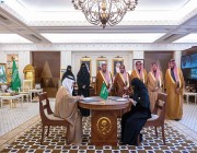 أمير القصيم يشهد توقيع اتفاقية لإطلاق مصنع “عوين” لتدريب منسوبات جمعية الملك عبدالعزيز النسائية