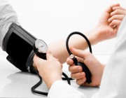 “الصحة”: 4 مستويات لضغط الدم.. وهكذا يبقى عند معدلاته الطبيعية