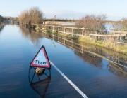 فيضانات واسعة النطاق تعرقل السفر في اسكتلندا.. فيديو