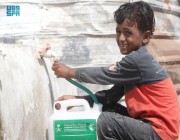 مشروع الإمداد المائي والإصحاح البيئي التابع لمركز الملك سلمان للإغاثة يضخ 735 ألف لتر من المياه في الحديدة خلال أسبوع