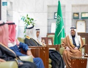 نائب أمير منطقة الرياض يستقبل مدير فرع وزارة الرياضة بالمنطقة