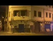 هروب السكان من منزل قبل لحظات من انهياره في المغرب