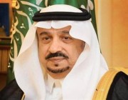 أمير الرياض يؤدي صلاة الميت على الأميرة هيا بنت سعود بن عبدالله