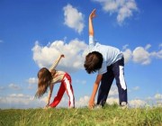 “المجلس الصحي”: 4 طرق لتحفيز طفلك على ممارسة نشاط بدني