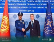 رئيس هيئة الأركان يلتقي وزير خارجية قيرغيزستان وأمين مجلس الأمن