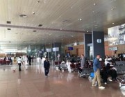 مطار الملك عبدالعزيز: 5 آلاف ريال غرامة نقل المسافرين بطريقة غير نظامية