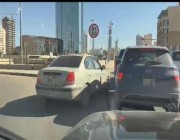 “مرور الرياض” يضبط قائد مركبة لم يلتزم بحدود المسارات في الطريق