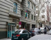 مقتل شخص في هجوم مسلح على سفارة أذربيجان في إيران