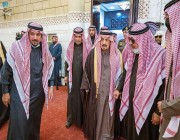 أمير الرياض يؤدي صلاة الميت على سمو الأمير عبدالإله بن سعود بن عبدالعزيز