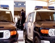 شرطة محافظة قلوة بمنطقة الباحة تقبض على شخص لنقله 7 مخالفين لنظام أمن الحدود