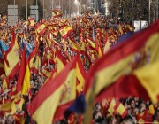 عشرات الآلاف في إسبانيا يطالبون باستقالة حكومة سانشيز