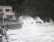 انقطاع الكهرباء عن آلاف المنازل في نيوزيلندا جراء عاصفة استوائية