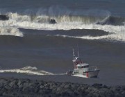 خبير روسي يحذر: سقوط صخرة كبيرة في البحر قد يسبب تسونامي بتركيا