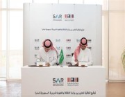 لتعزيز الهوية والتراث الوطني.. اتفاقية لإدراج الثقافة السعودية في مقرات “سار”
