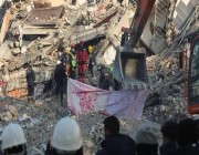 أحياء تحت الأنقاض.. انتشال فتاة تركية بعد 10 أيام من الزلزال