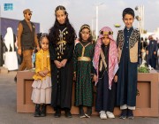 أطفال الجوف يحتفلون بيوم التأسيس بالأزياء التراثية