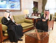 أمير الرياض يستقبل مساعد وزير الموارد البشرية والتنمية الاجتماعية للخدمات المشتركة