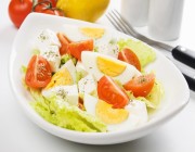 بينها البيض والطماطم.. تعرّف على أفضل 9 أطعمة ومشروبات لصحة القلب