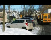 مصرع طفلين وإصابة 6 بعد اصطدام حافلة بمركز رعاية في كندا
