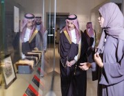 وزير الخارجية يزور المتحف الوطني العُماني