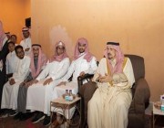 أمير منطقة الرياض يُعزي أسرة اللواء السعد 