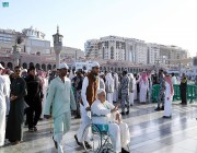 60 ممراً لتنظيم عبور مئات الآلاف من المصلين إلى أرجاء المسجد النبوي خلال ساعات