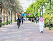 أجواء الرياض المعتدلة تُحفّز على رياضة المشي قبيل الإفطار