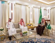 الأمير فيصل بن نواف يتسلّم التقرير الختامي لنادي فروسية الجوف