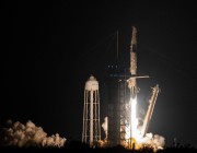 انطلاق صاروخ سبيس إكس لنقل 4 رواد فضاء إلى محطة الفضاء الدولية